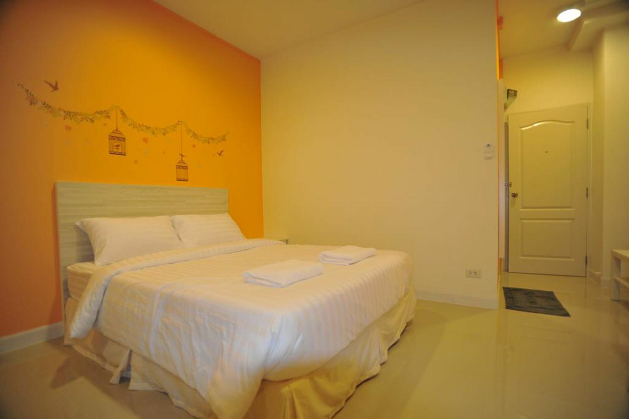 The Garden Living Hotel Bangkok Ngoại thất bức ảnh