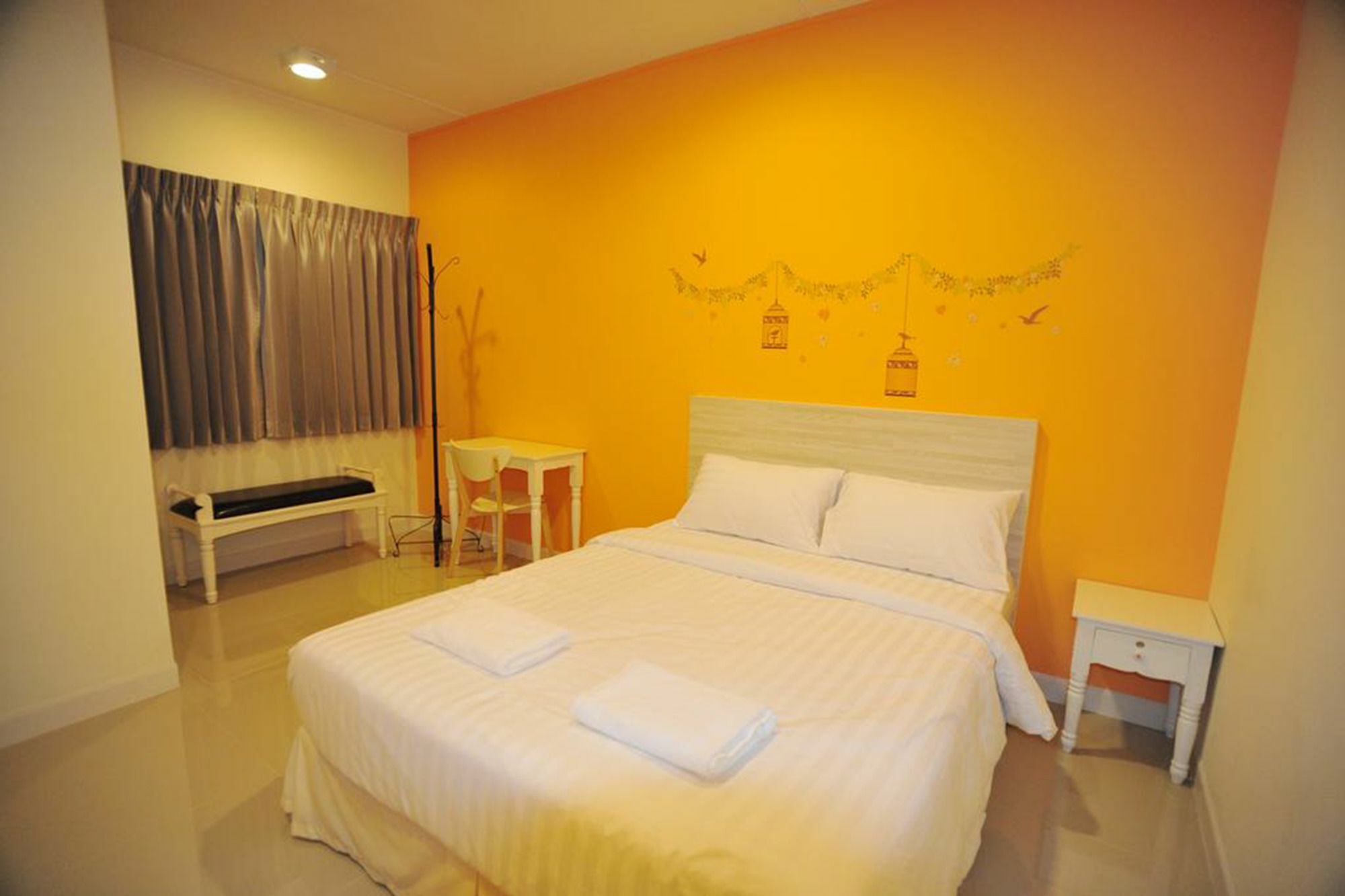 The Garden Living Hotel Bangkok Ngoại thất bức ảnh